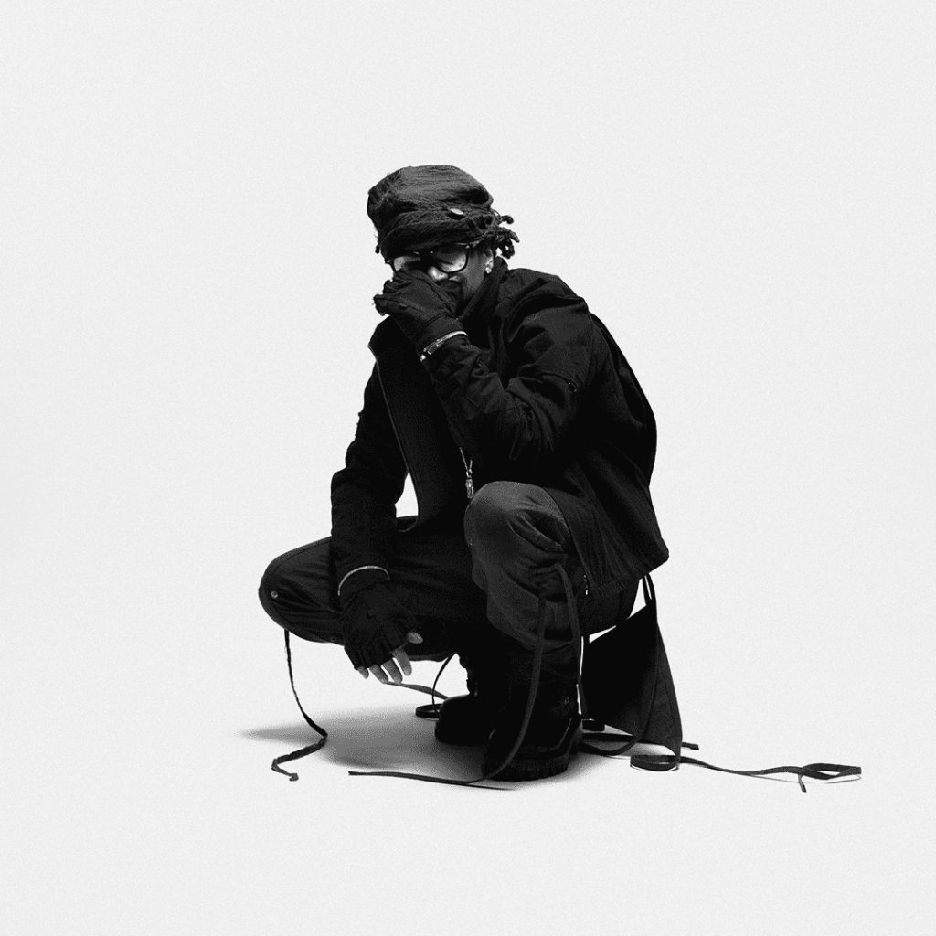 green montana devant un fond blanc